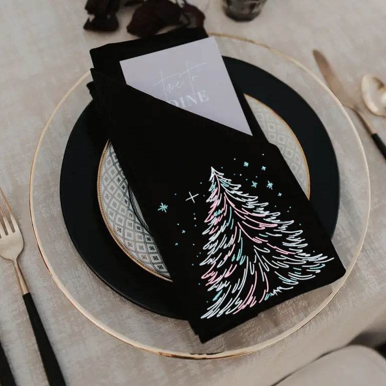 Winter Christmas Tree: Embroidery Design - FineryEmbroidery